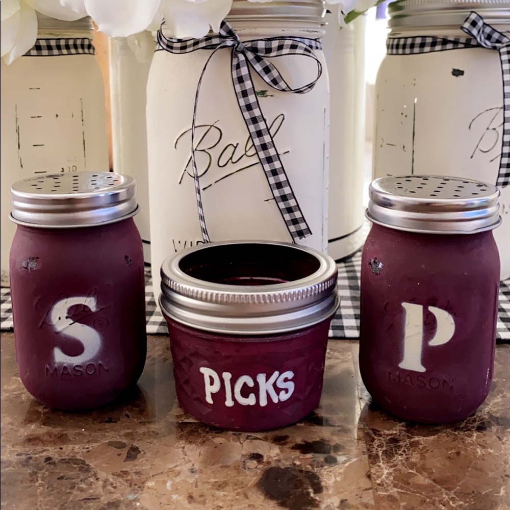 3 piece farmhouse style salt & pepper set